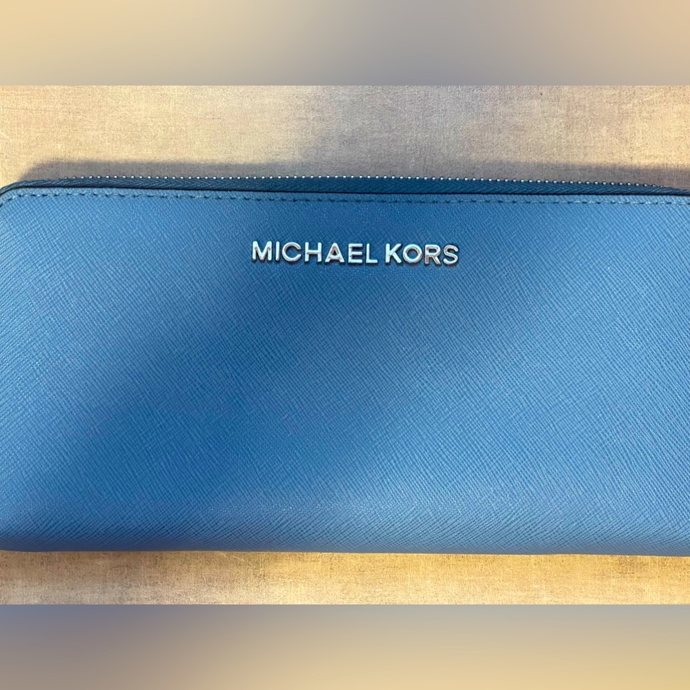Michael Kors wallet, (credit card holder)